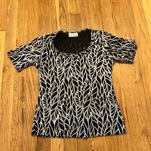 Jaipur black and metallic see through pattern tee size small
